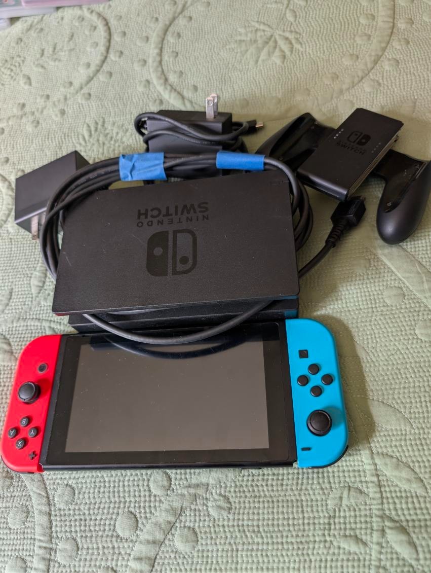 Nintendo Switch (GEN 1) 32GB – Neon Blue and Red Joy-Con- Gently Used