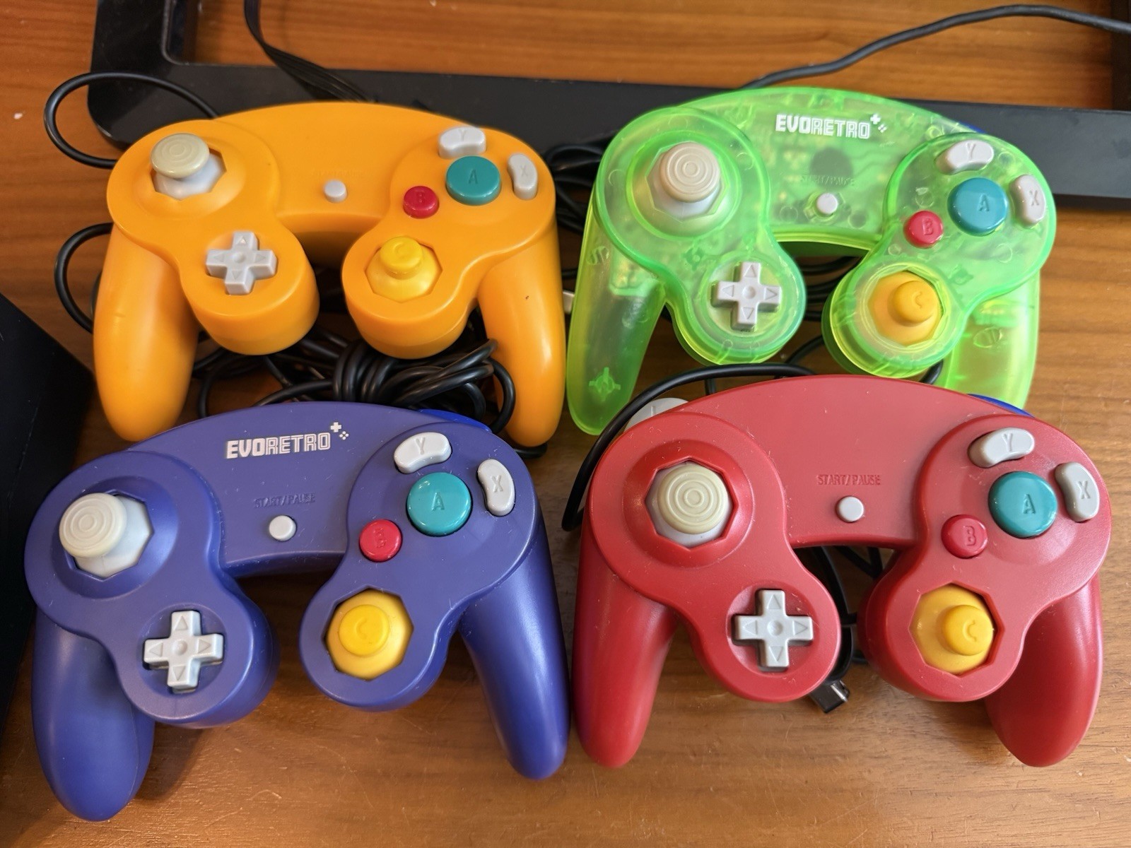Nintendo GameCube DOL-001, 4 Controllers, Mario Kart Double Dash, Mario Party 7
